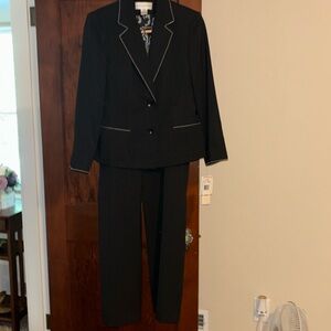 Jones New York Pants Suit - NWT - 12P